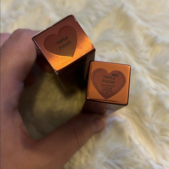 NEW $29 Too Faced Cocoa Bold Lipstick in Triple Fudge - Picture 9 of 9